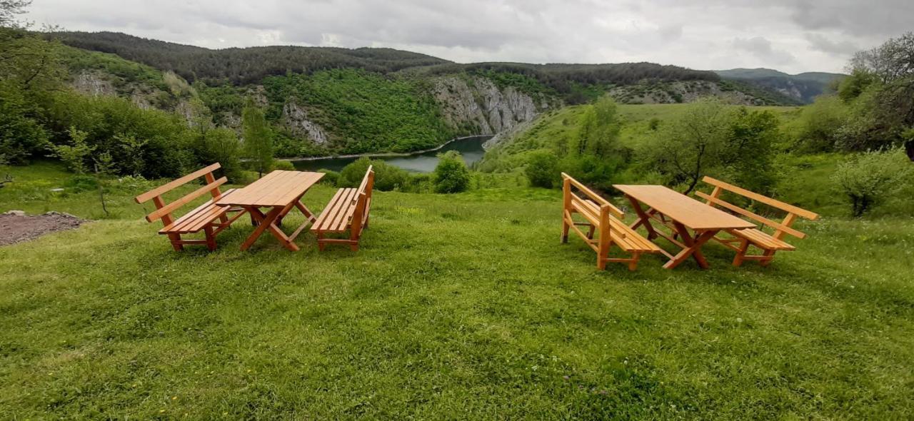Biserna Dolina Uvac Sjenica Exteriér fotografie