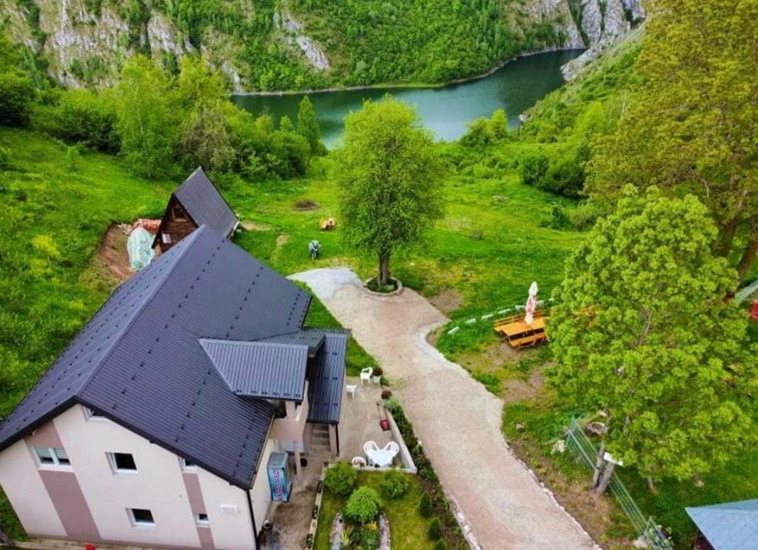 Biserna Dolina Uvac Sjenica Exteriér fotografie